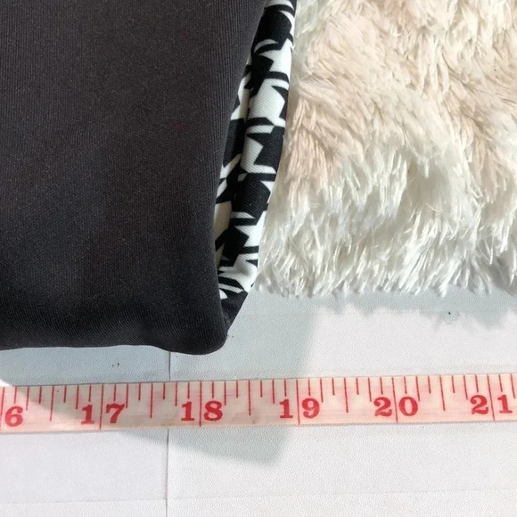 VENUS Houndstooth 3/4 Sleeve Dress - Picture 9 of 9